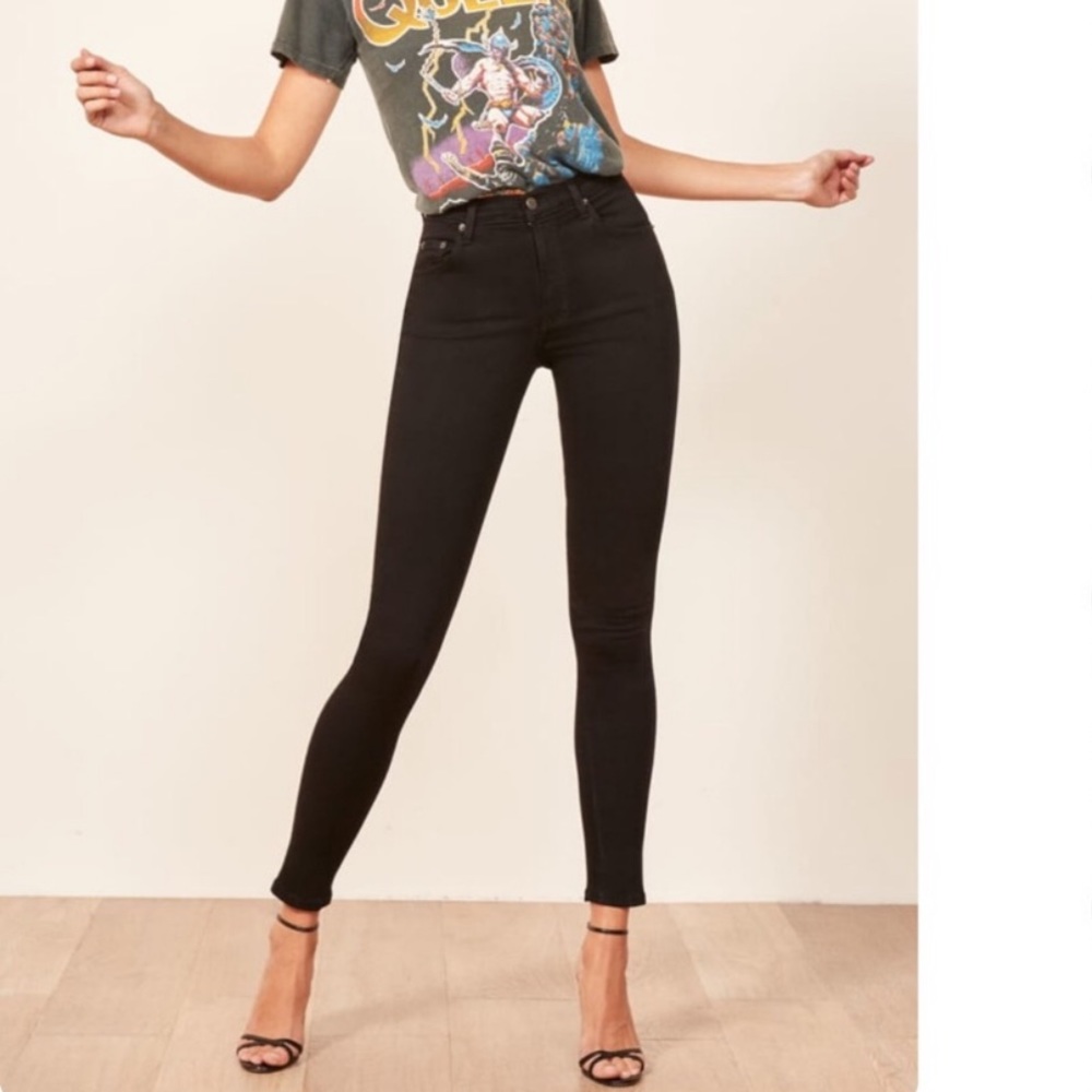 NWOT Reformation Harper High&Skinny Jean in Black